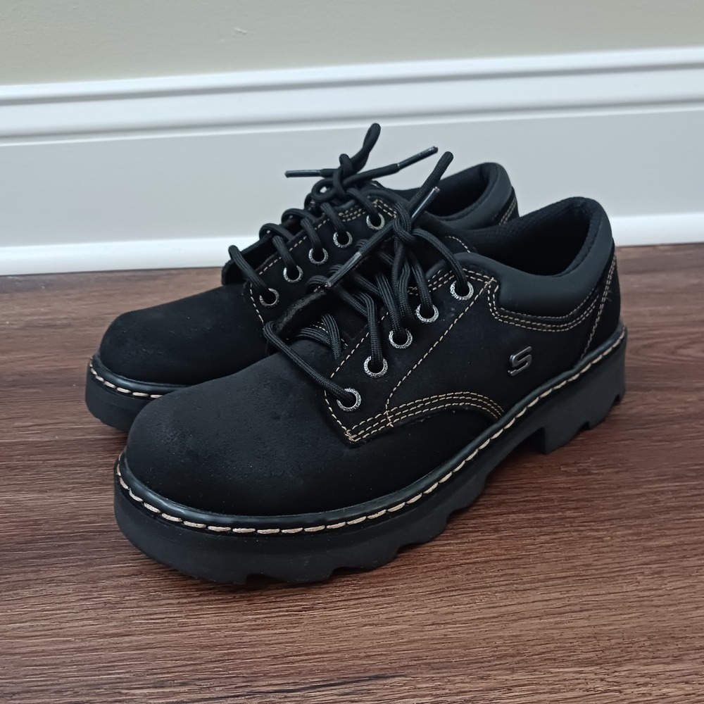 Vintage Skechers 45120 Parties Chunky Heel Black Suede Oxfords Women Size 7.5